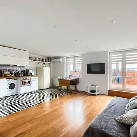Apartment Plocka 16